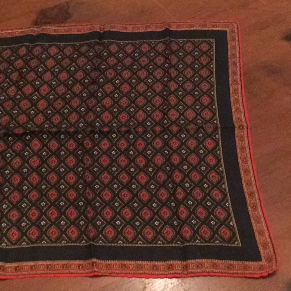Vintage Echo scarf
